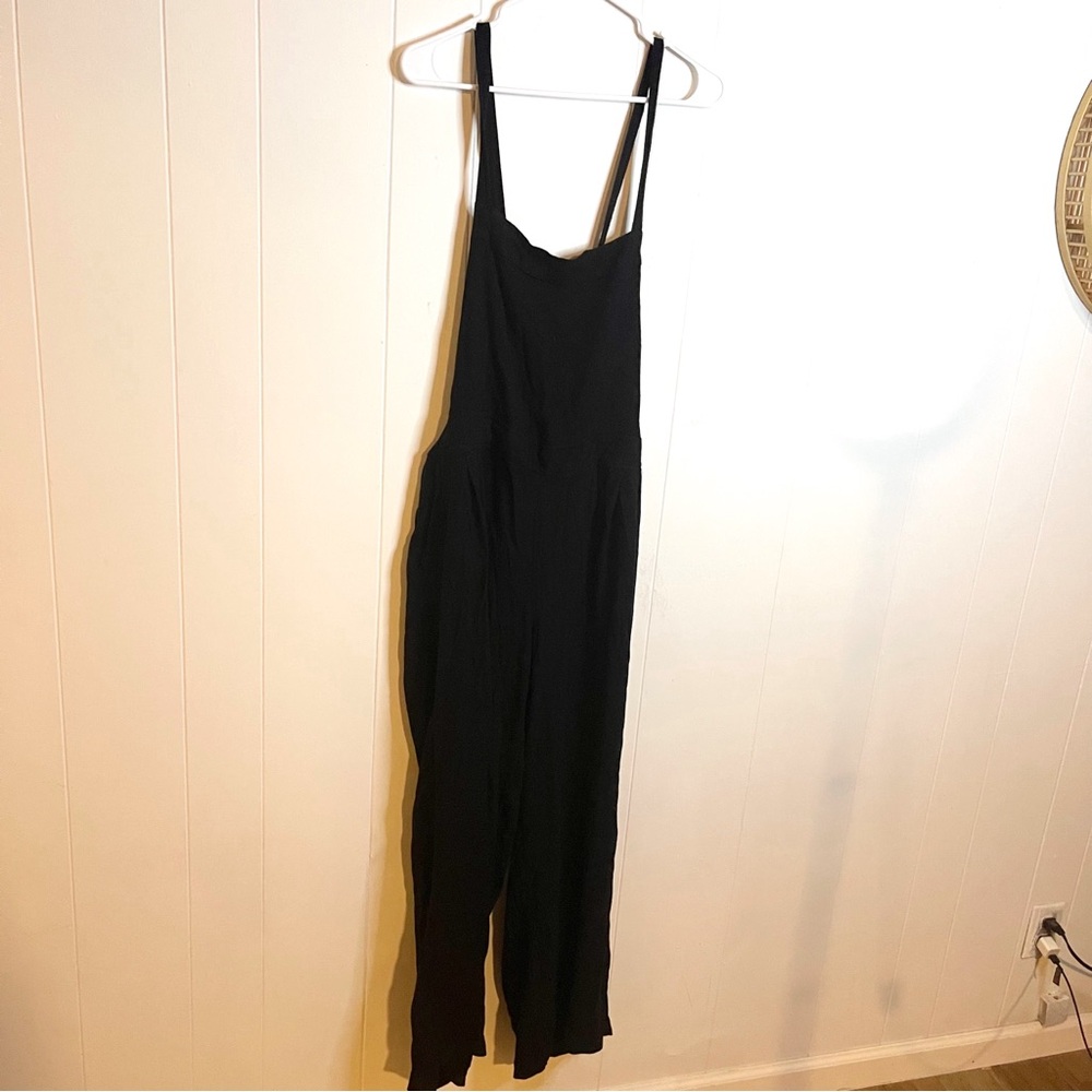 Torrid Black Sleeveless Jumpsuit Size 1X Flowy Adjustable Cross Strap Boho